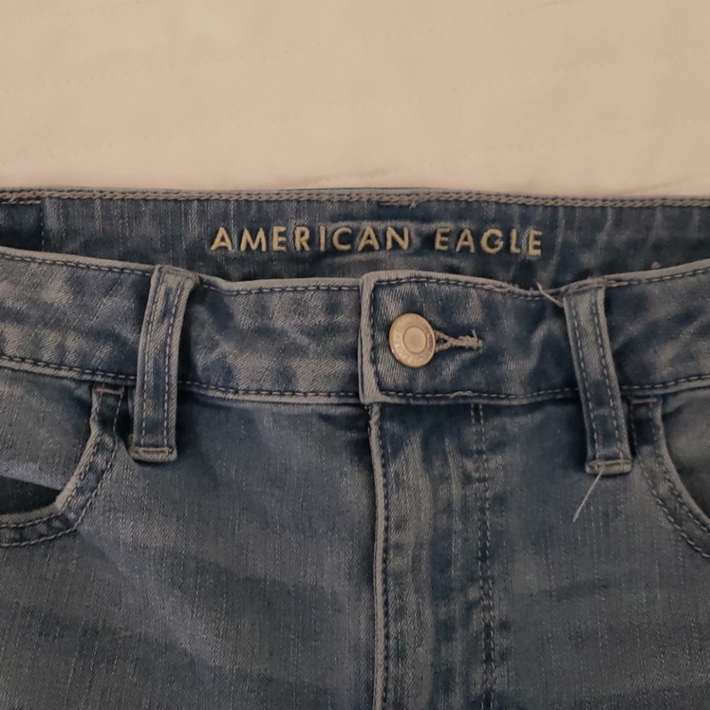 Womens American Eagle Ripped Jeans